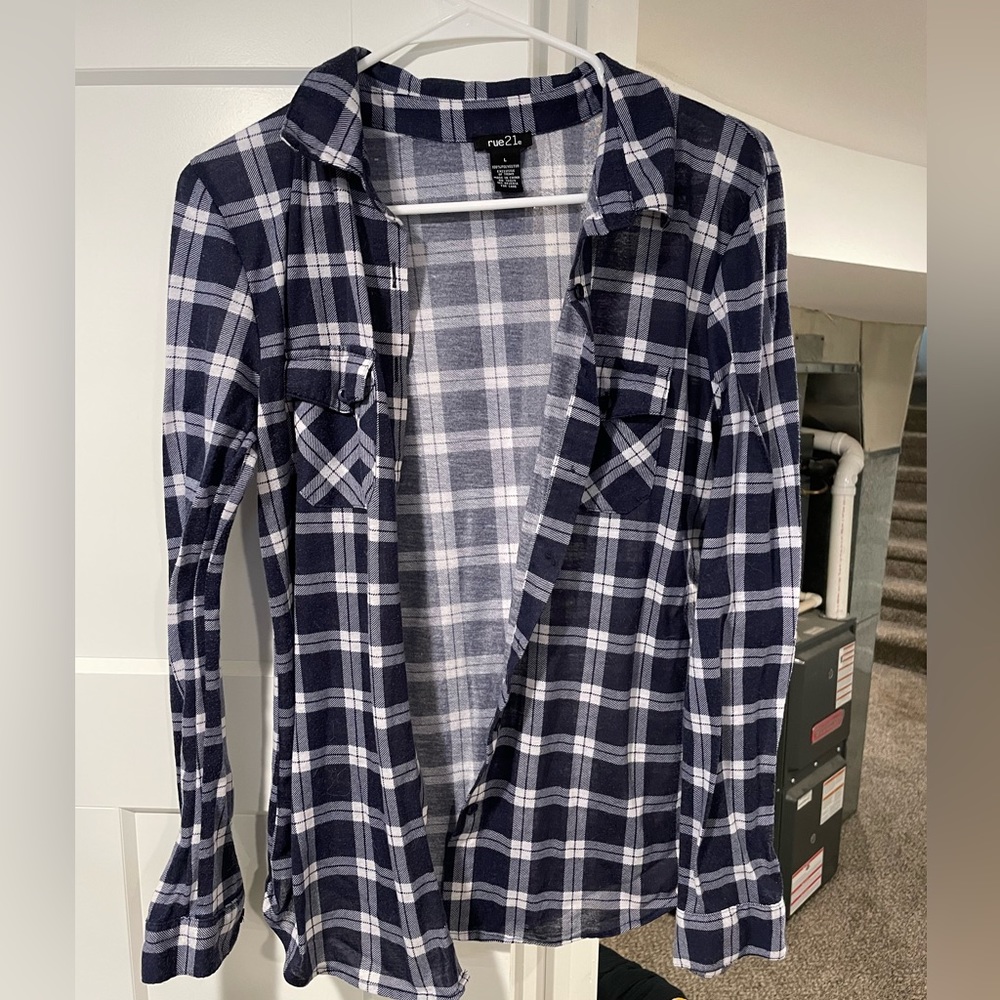 Rue 21 Plaid Button Down shirt - Large